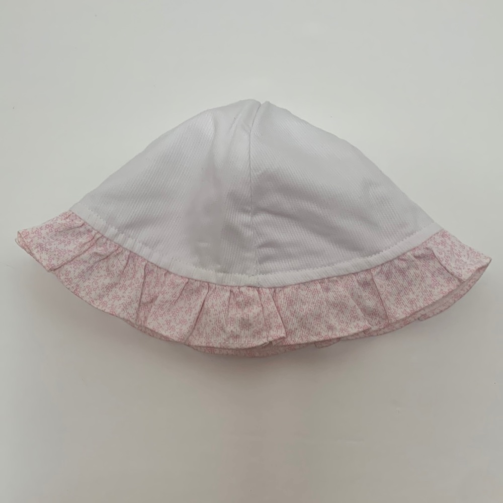 ⭐️LAST CHANCE ITEM⭐️ White and Pink Bonnet
